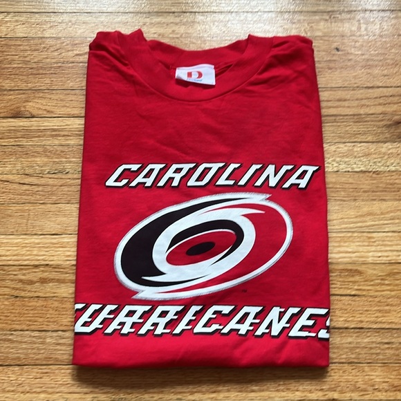 Vintage Carolina Hurricanes T-Shirt / NHL / 90s / New With Tags - Picture 9 of 9